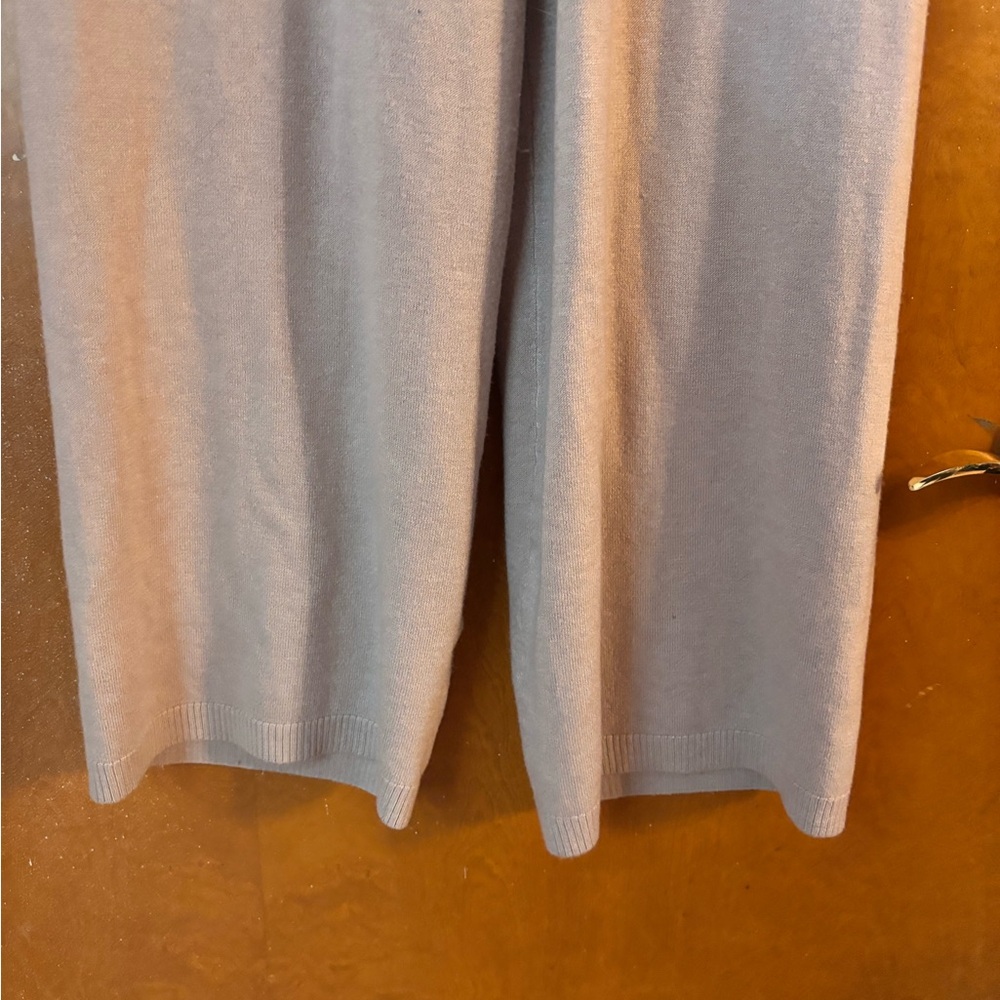Soma sweater pants. Small. Taupe. - Picture 7 of 7
